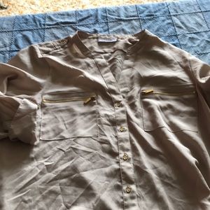 Bneck zipper pocket blouse